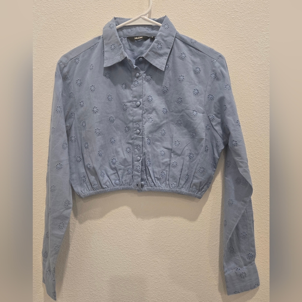 Blue Cropped Button Down Shirt with Dress Collar